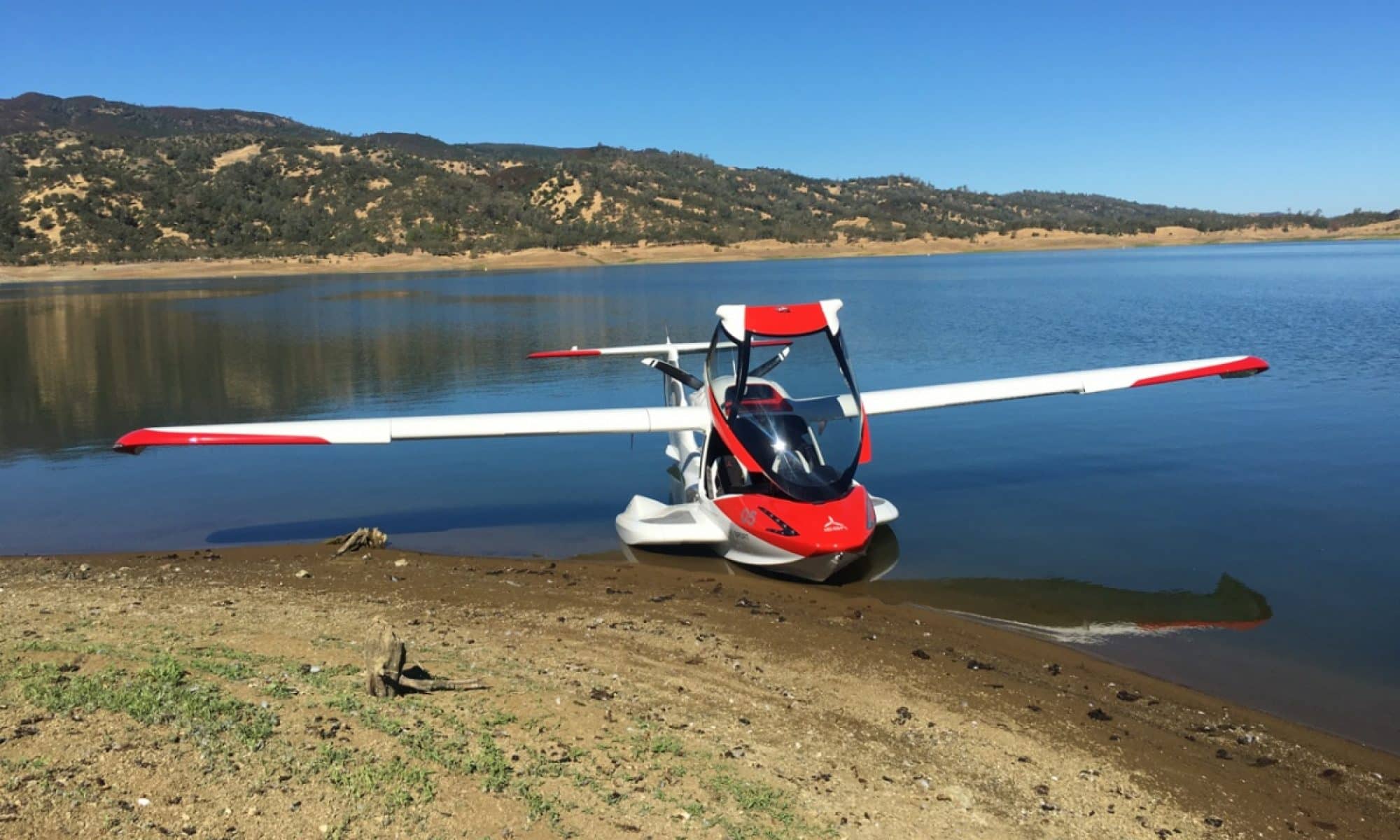 ICON A5 Review – Grab your water shoes, beach towel and swimsuit!