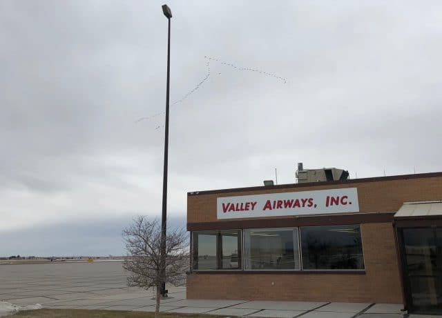 Valley Airways Scottsbluff NE KBFF - Birds Flying North Overhead